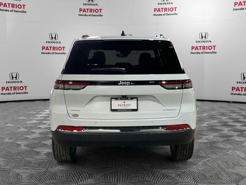 2024 Jeep Grand Cherokee Laredo
