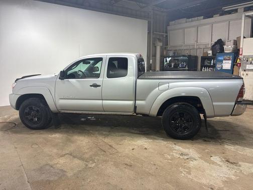 2011 Toyota Tacoma Access Cab