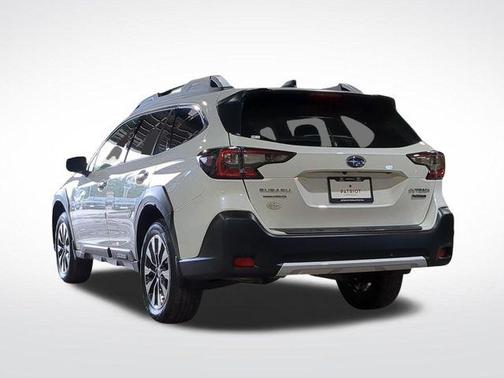 2024 Subaru Outback Touring