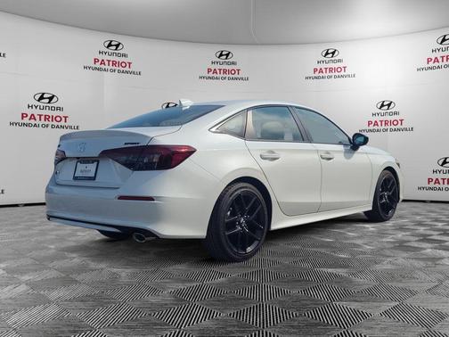 Platinum White Pearl 2026 Honda Civic Sport