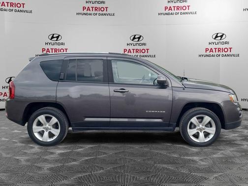Granite Crystal Clearcoat Metallic 2015 Jeep Compass Latitude