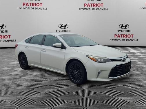 White 2016 Toyota Avalon Touring
