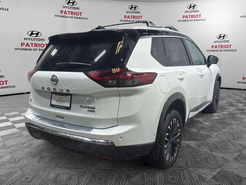 2025 Nissan Rogue Platinum