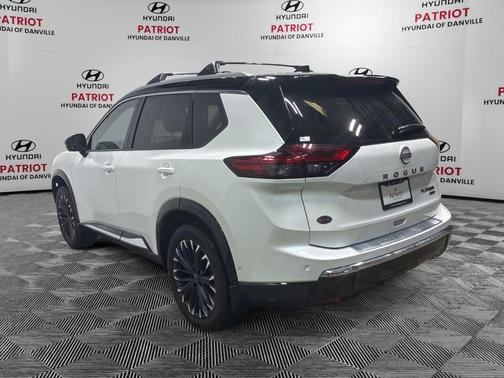 2025 Nissan Rogue Platinum