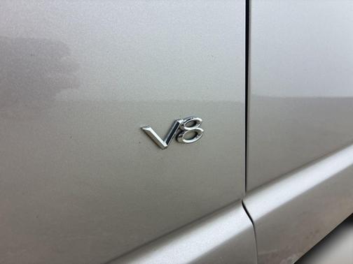 2004 Ford Thunderbird 