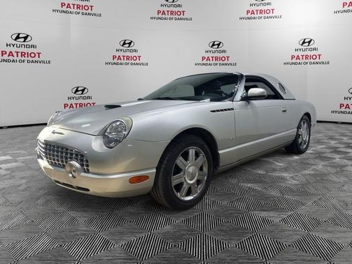 2004 Ford Thunderbird 