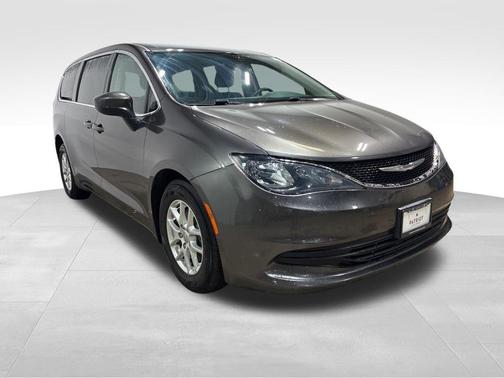 2017 Chrysler Pacifica LX