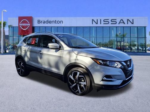 2022 Nissan Rogue Sport SL