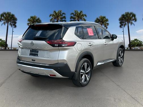 2022 Nissan Rogue Platinum
