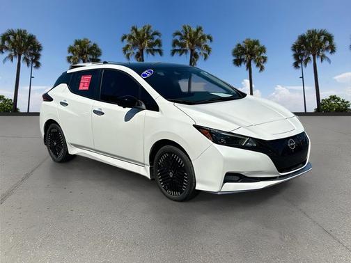 2023 Nissan Leaf SV PLUS