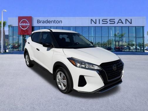 2021 Nissan Kicks S