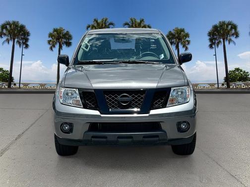 2021 Nissan Frontier SV