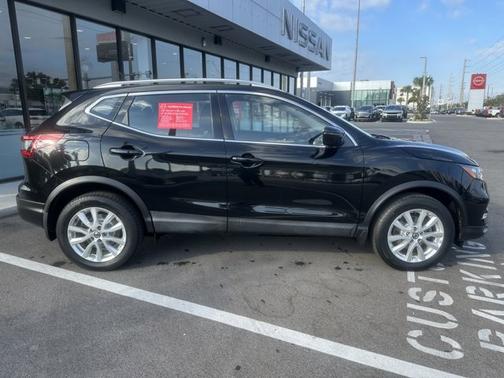 2020 Nissan Rogue Sport SV