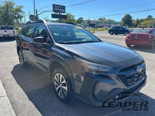 2023 Subaru Outback Base