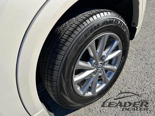 2024 Mazda CX-5 2.5 S Preferred Package