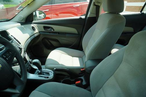2016 Chevrolet Cruze Limited 1LT