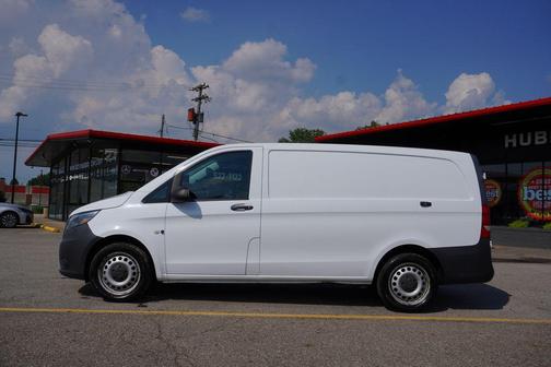 2019 Mercedes-Benz Metris Base