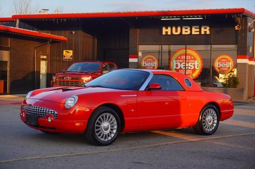 2005 Ford Thunderbird 