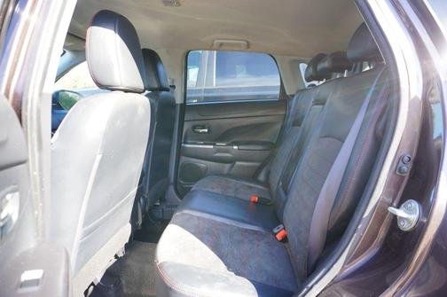2023 Mitsubishi Outlander Sport 2.0 SE