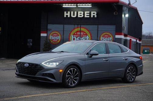 2021 Hyundai SONATA Limited