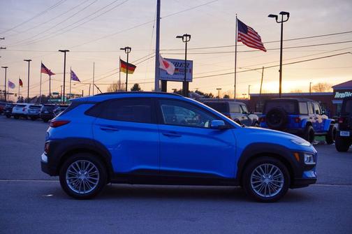 2020 Hyundai KONA SEL