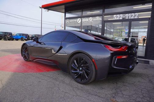 2015 BMW i8 Base
