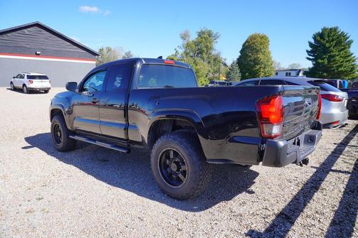 2019 Toyota Tacoma SR