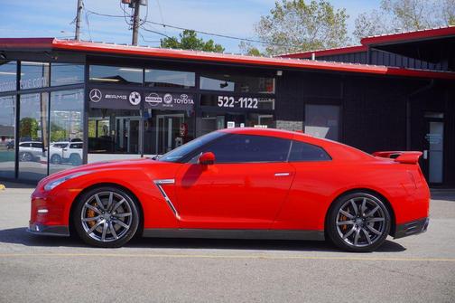 2013 Nissan GT-R Premium