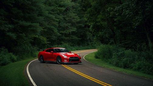 2013 Nissan GT-R Premium