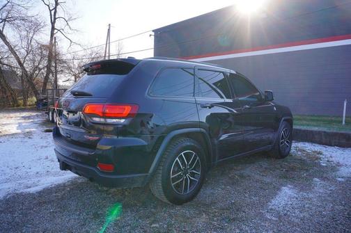 2020 Jeep Grand Cherokee Trailhawk