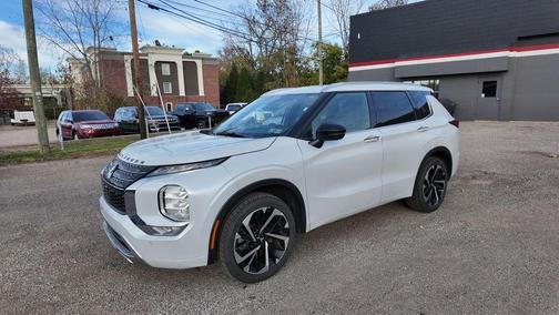 2022 Mitsubishi Outlander SEL