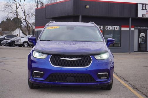 2021 Chrysler Pacifica Touring