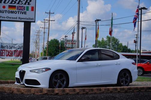 2018 Alfa Romeo Giulia Base