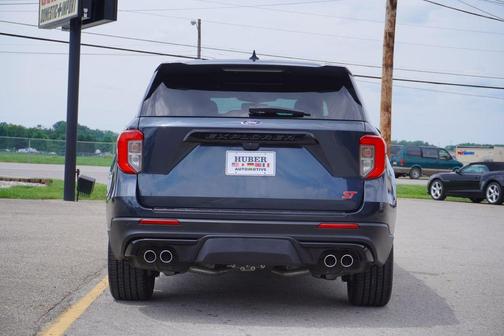 2022 Ford Explorer ST
