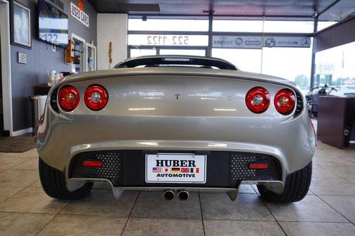 2005 Lotus Elise