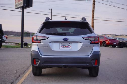 2021 Subaru Outback Base (CVT)