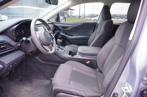 2021 Subaru Outback Base (CVT)