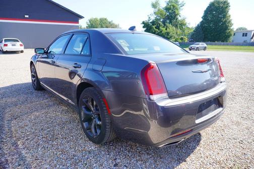 2023 Chrysler 300 S