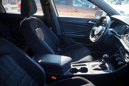 2019 Volkswagen Jetta GLI 2.0T S