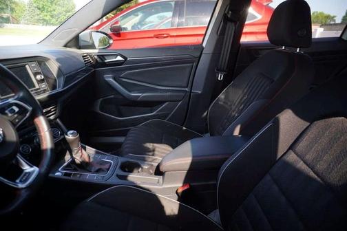 2019 Volkswagen Jetta GLI 2.0T S