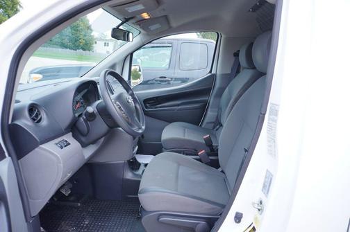2020 Nissan NV200 SV