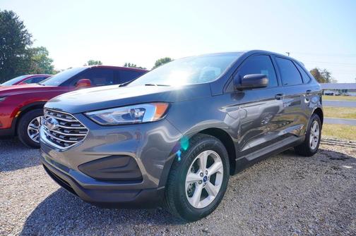 2020 Ford Edge SE