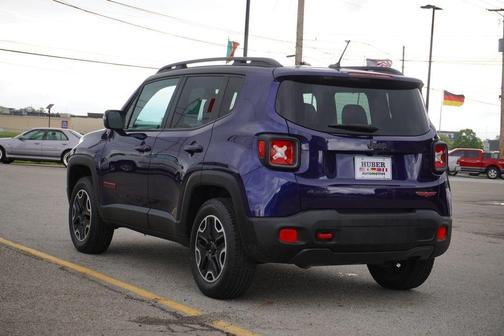 2016 Jeep Renegade Trailhawk