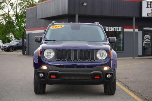 2016 Jeep Renegade Trailhawk