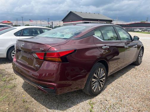 2023 Nissan Altima 2.5 SV