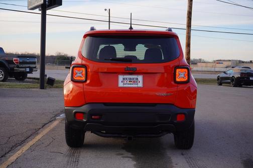2015 Jeep Renegade Trailhawk