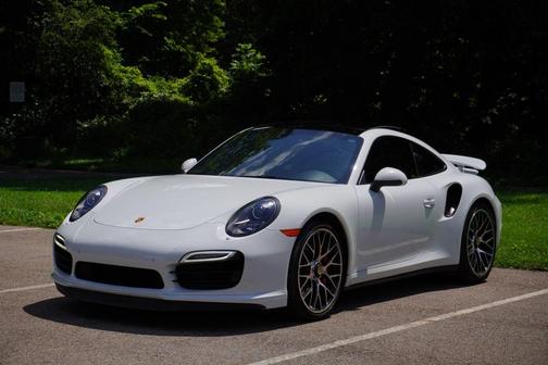 2016 Porsche 911 Turbo