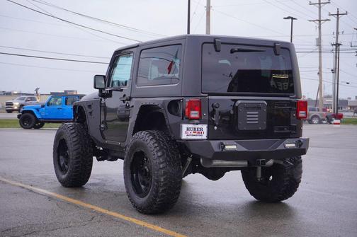2016 Jeep Wrangler Sahara