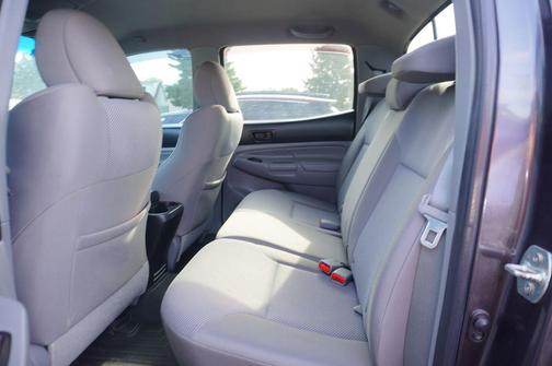 2013 Toyota Tacoma Base