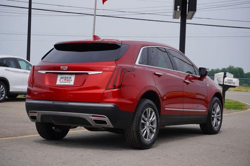 2021 Cadillac XT5 Premium Luxury